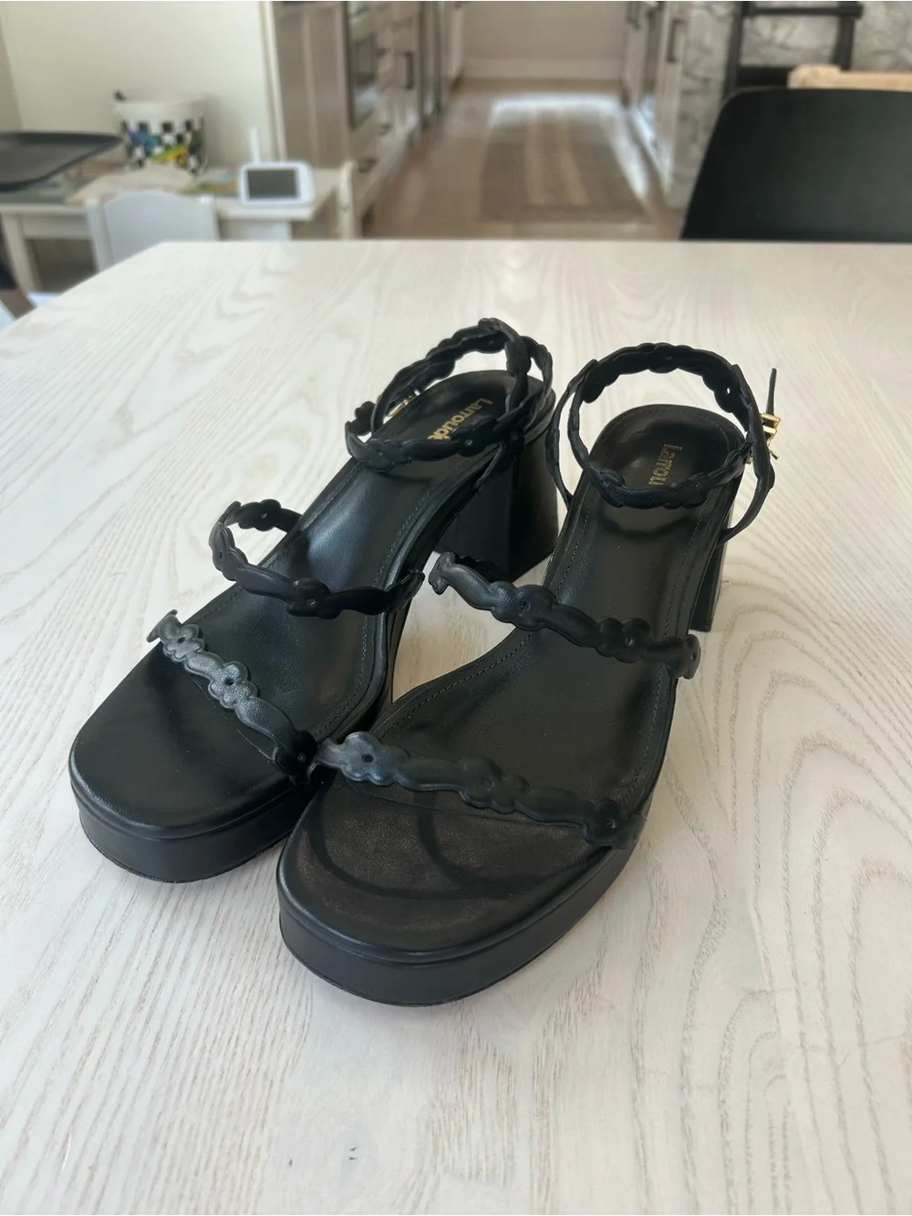 Larroudé Margherita block heel sandals in black